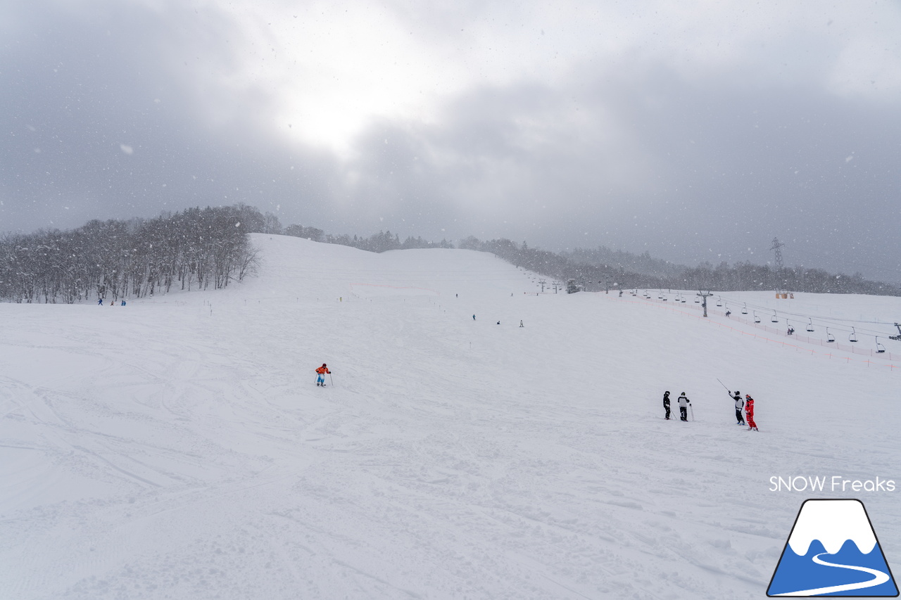 桂沢国設スキー場｜もしかして、春の足音が聞こえはじめた？湿り雪に季節の移ろいを感じた日曜日。